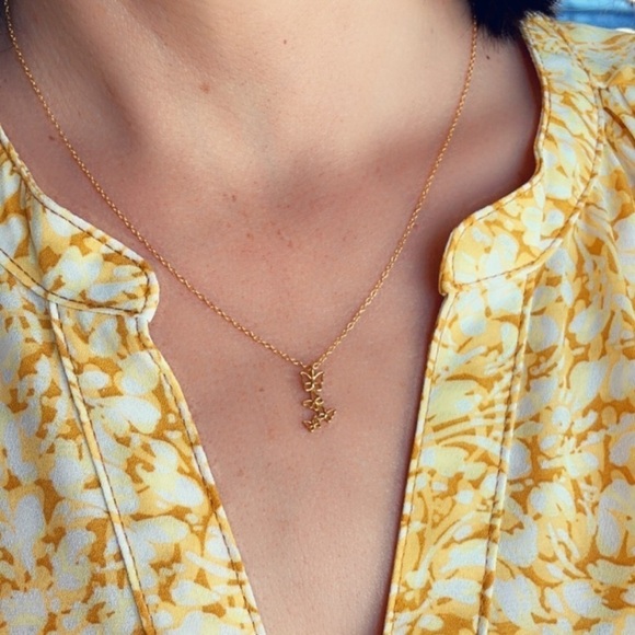 14k Gold Dainty Butterfly Necklace - Picture 7 of 9